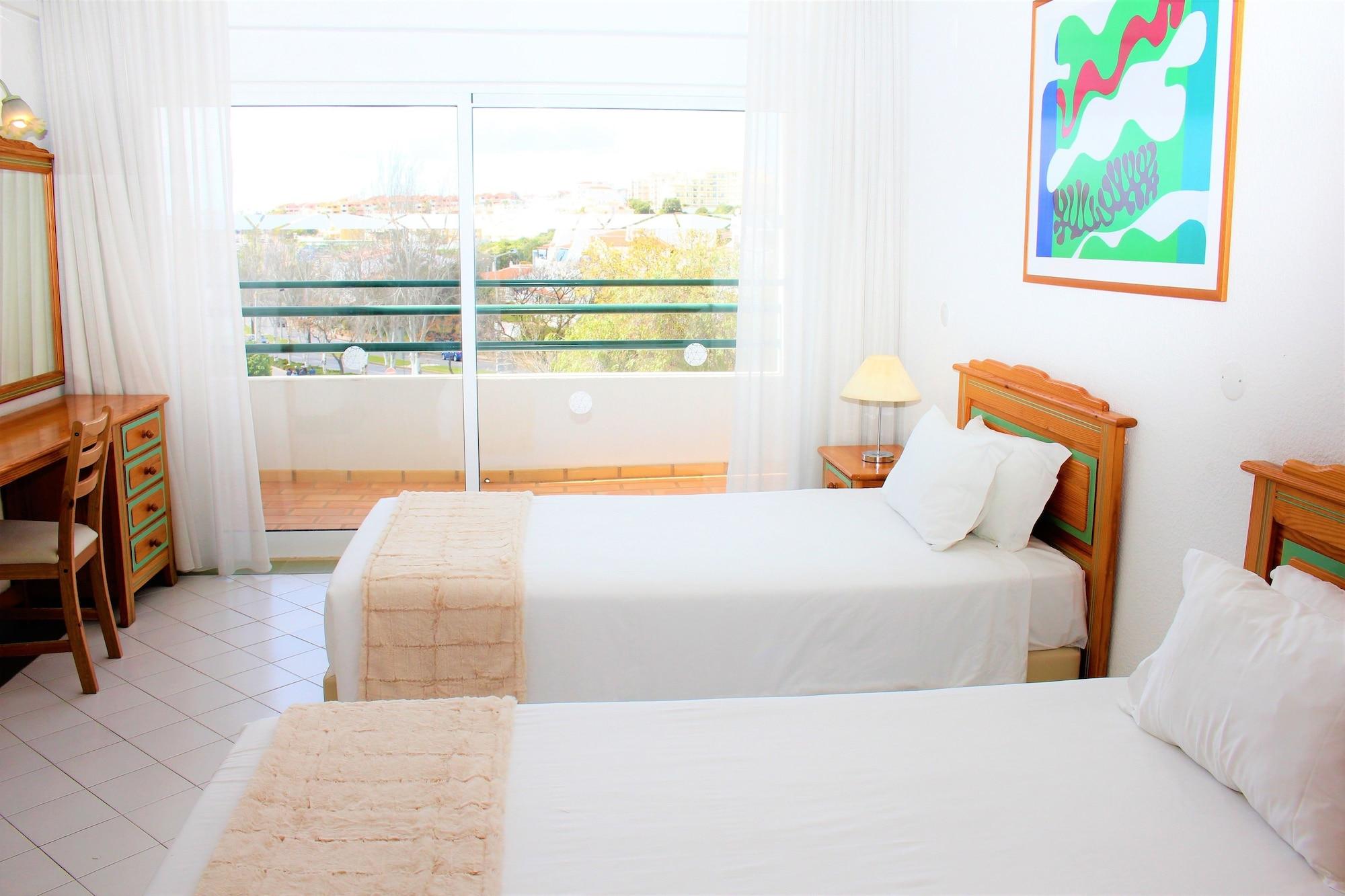 Ourabay Hotel Apartamento - Art & Holidays Albufeira Bagian luar foto