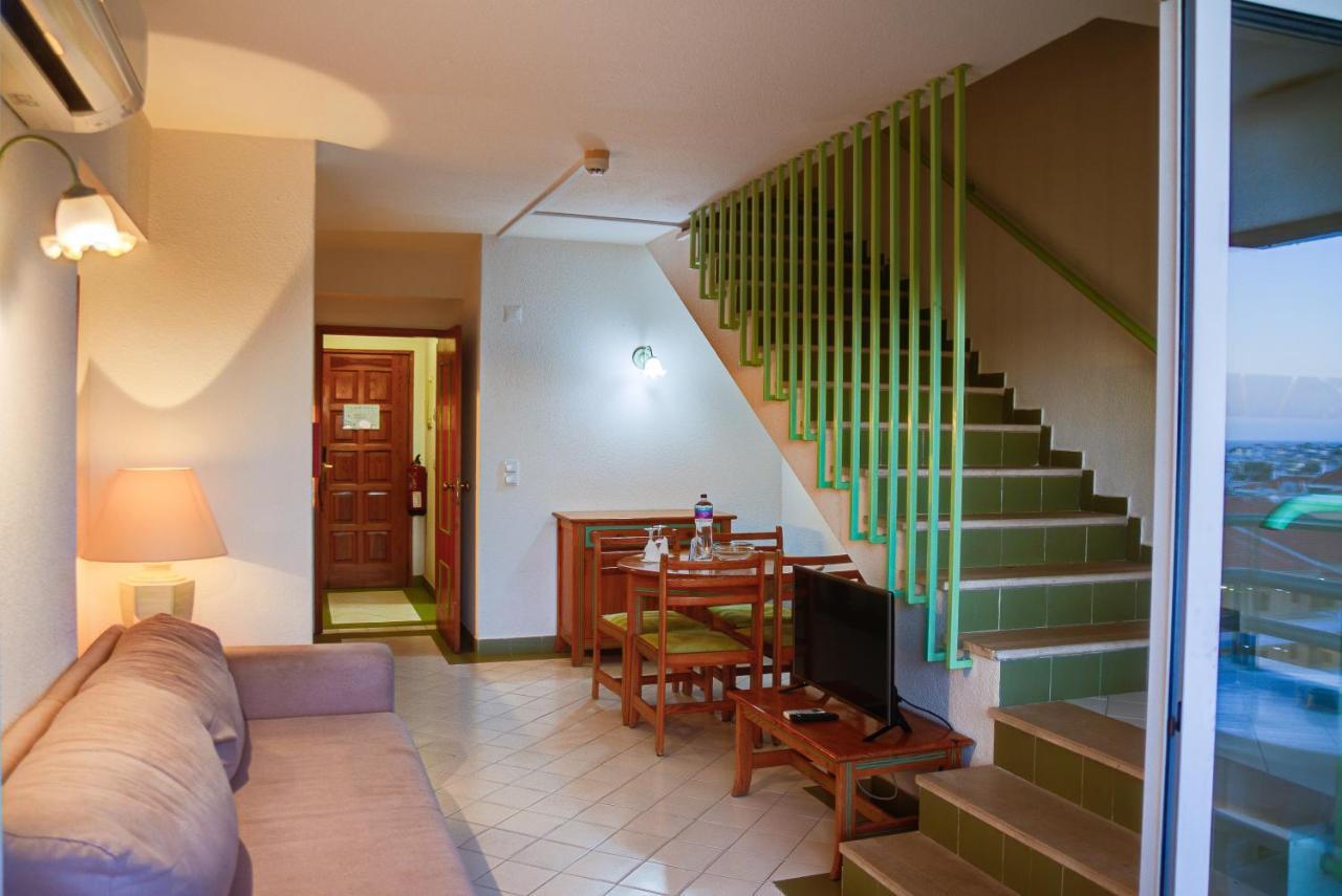 Ourabay Hotel Apartamento - Art & Holidays Albufeira Bagian luar foto