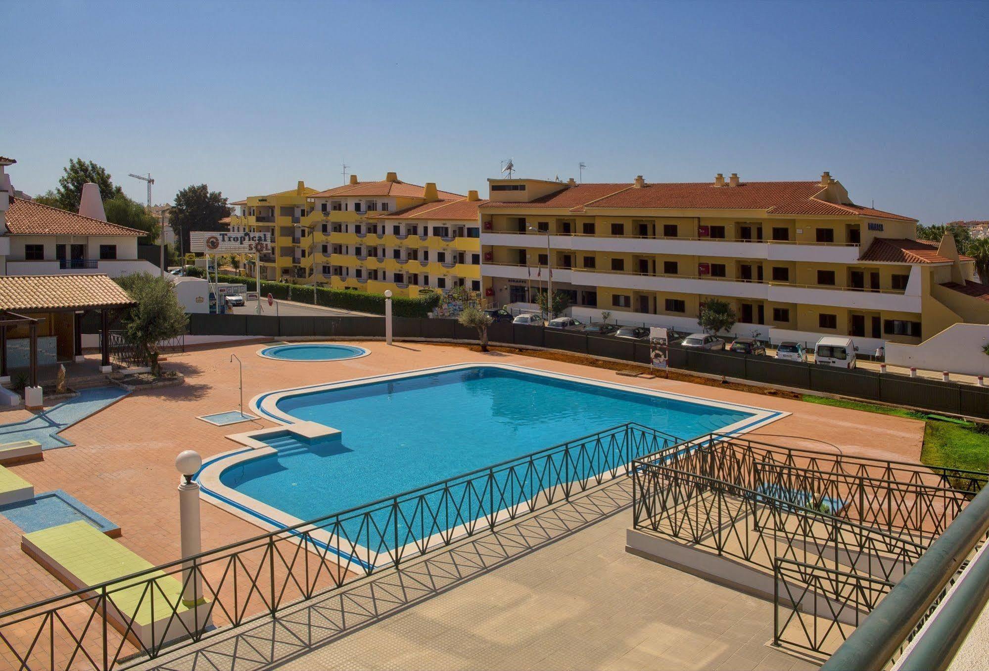 Ourabay Hotel Apartamento - Art & Holidays Albufeira Bagian luar foto